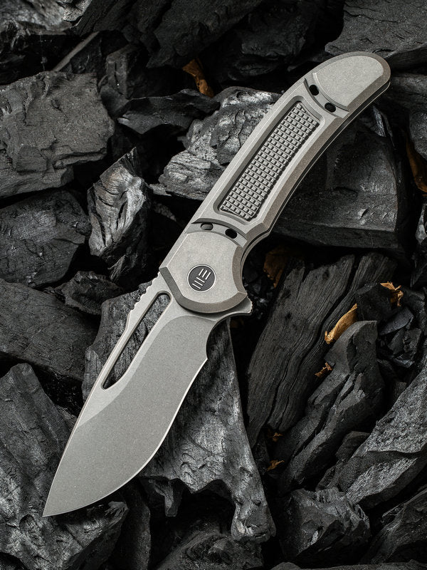 We Knife - 2007B Minax Gray Ti w/ Gray Stonewashed CPM 20CV