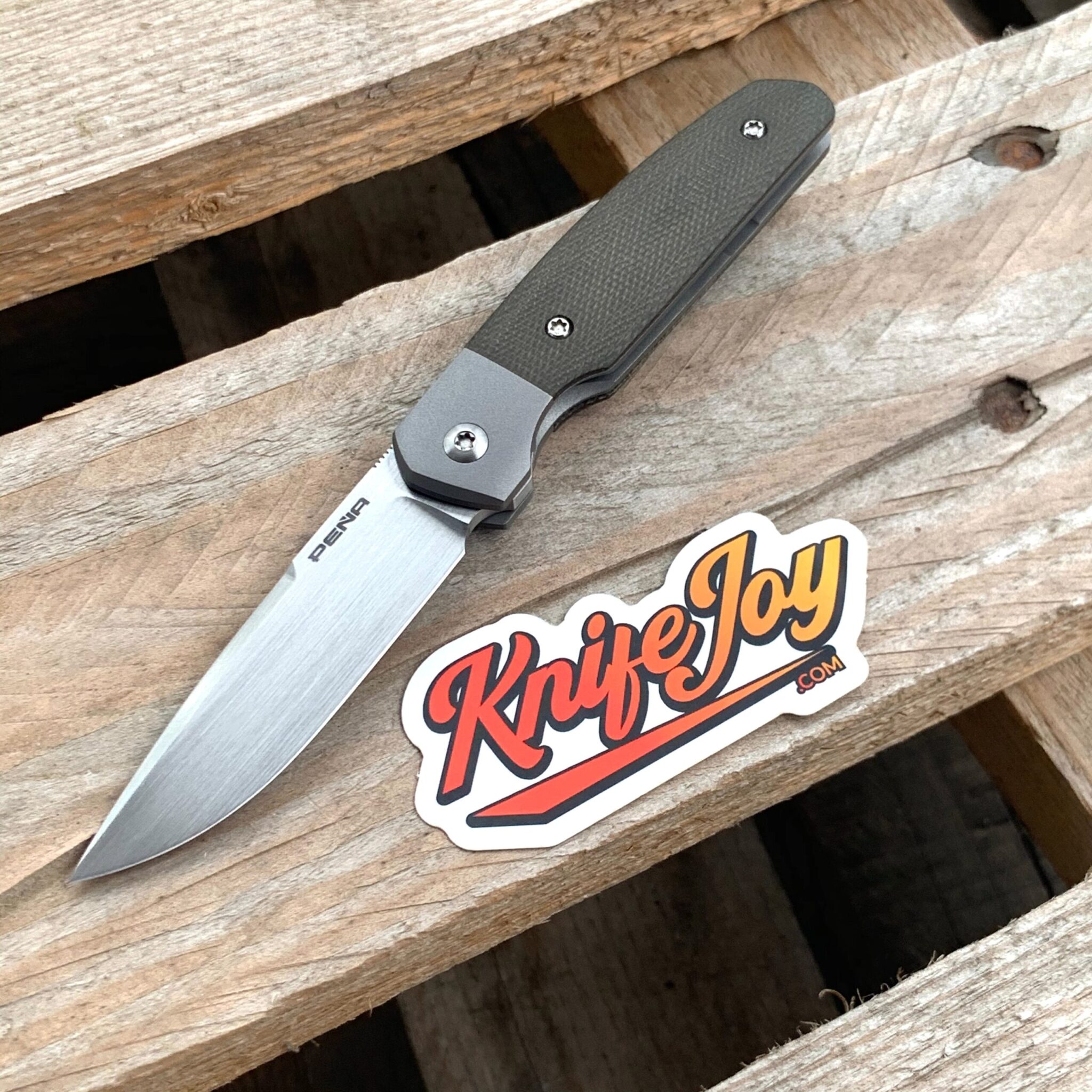 Enrique Pena Custom Front Flipper Caballero with Green Canvas Micarta