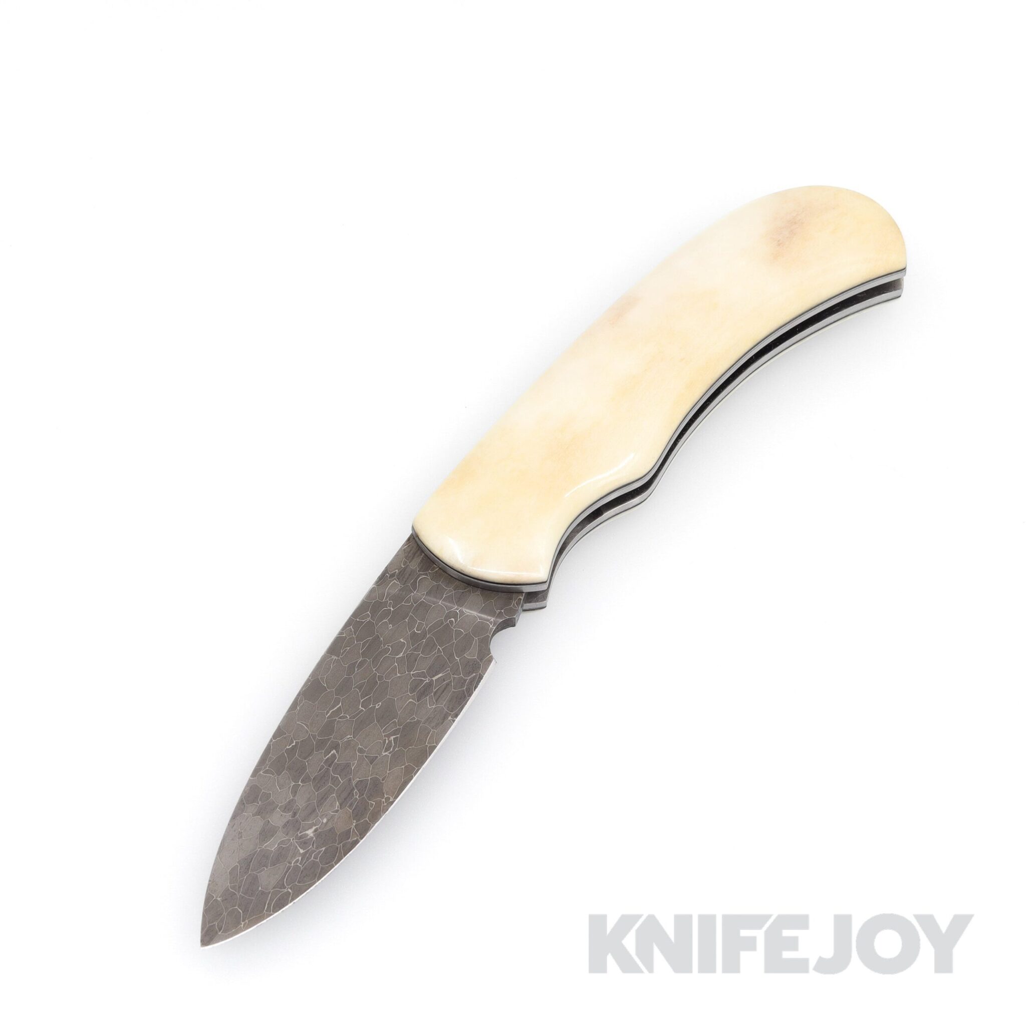 Tinus Stone STONE158 Hunter Slipjoint Nebula Pattern Carbon Damascus Blade with Giraffe Bone Black Scales/ White Liners
