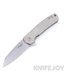 Defiant 7 Servo Stonewash Magnacut Blade with Textured Titanium Handle