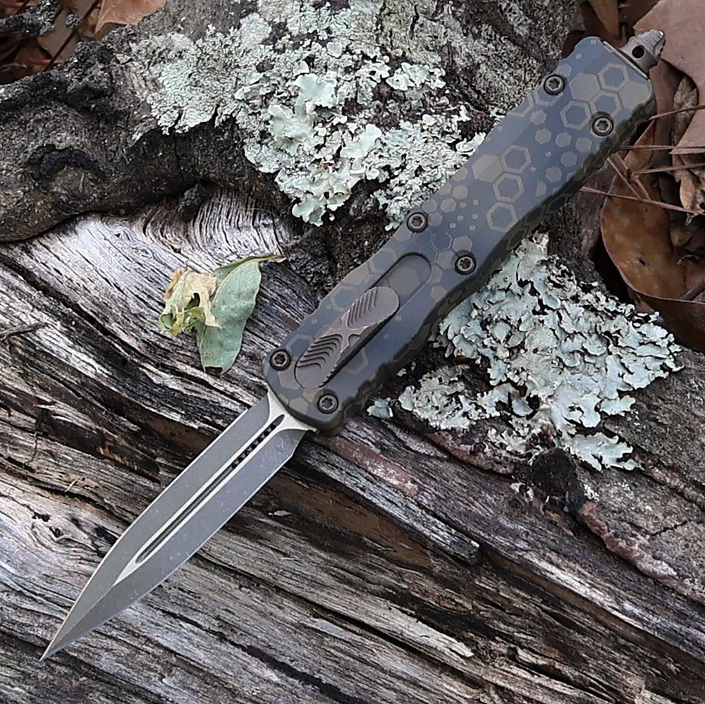 Microtech Dirac Signature Series - 2.92" Böhler M390MK Bronzed Apocalyptic Plain Blade, Badlands Hex Camo Aluminum Handle - 225-13APBNHXCS